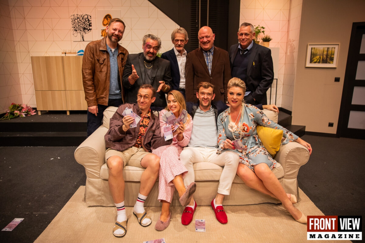 Komedie 'T Groot Lot gaat in premiere onder grote belangstelling