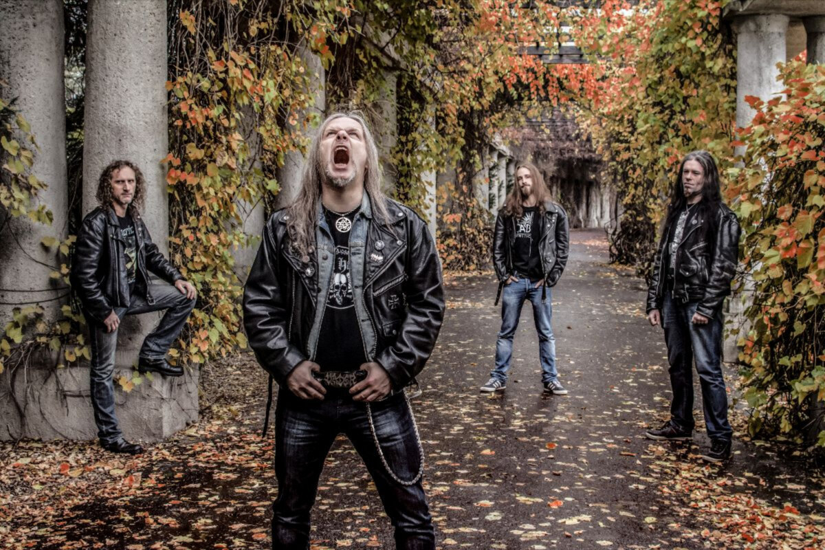 Vader announce "Anniversary Tour 2020"