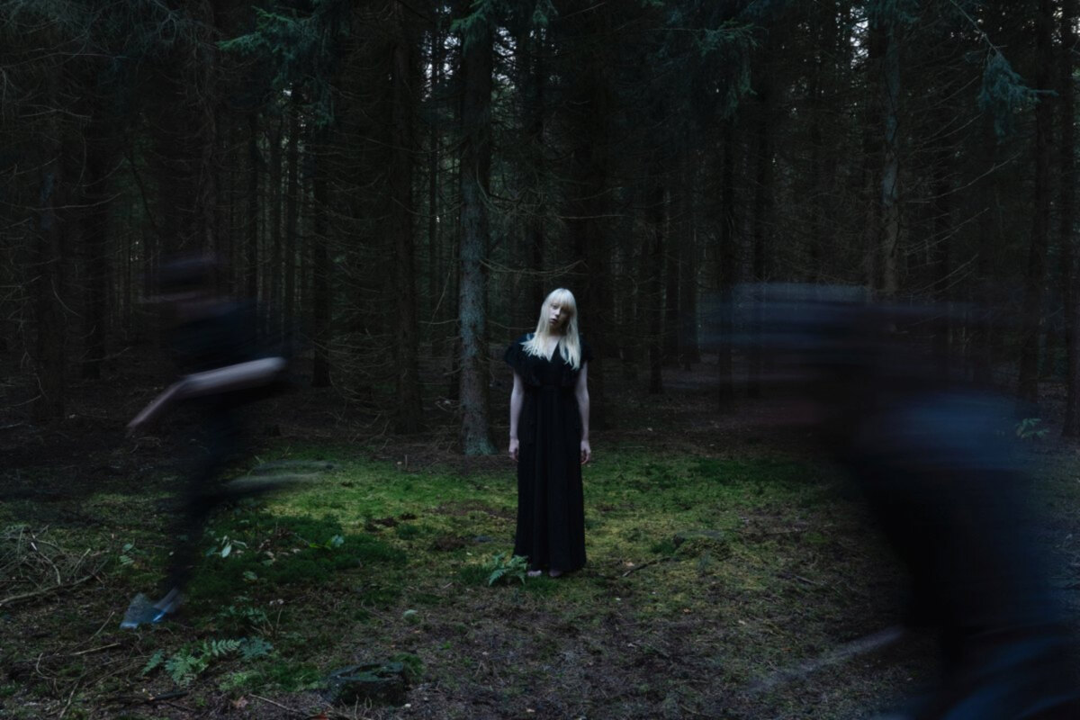 Ainsoph Dutch shadowy wanderers to release "Ω - V" in February!