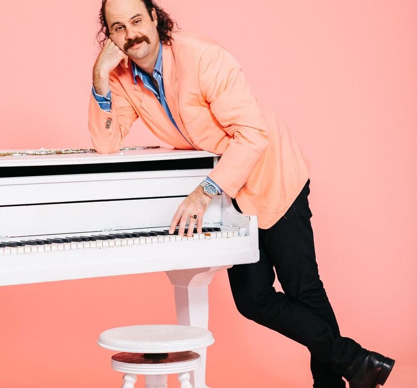 Donny Benét nieuwe single 'Girl Of My Dream' + show in Botanique