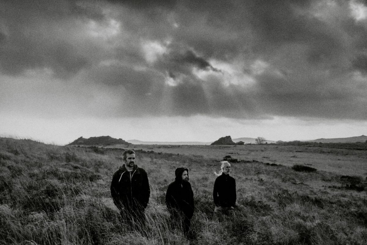 Stonebirds sign to Ripple Music; new album out this summer!
