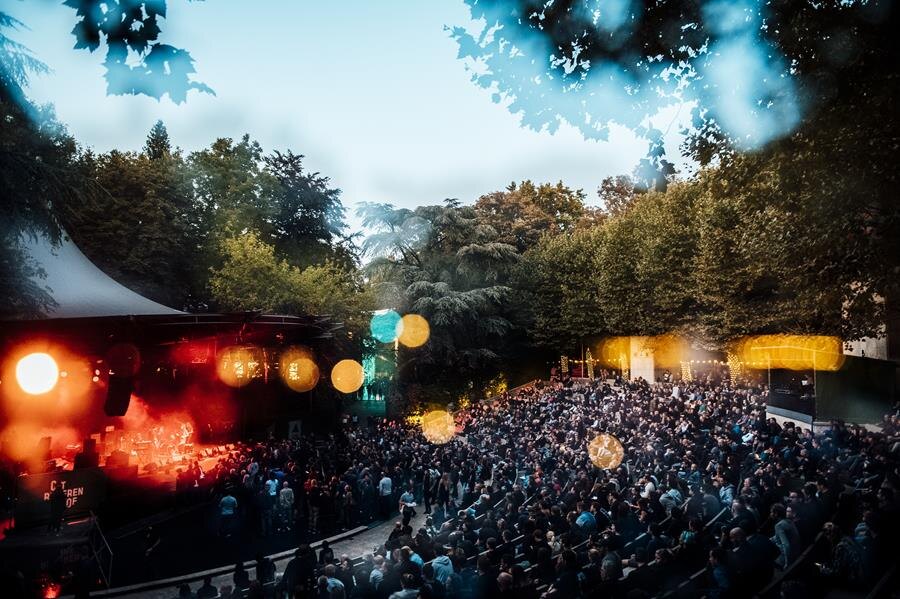 OLT Rivierenhof kleurt Belgisch