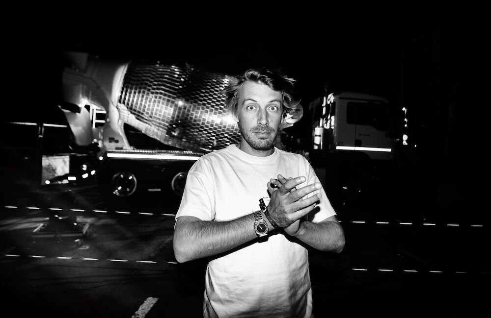 Yuksek unveils carefree new single 'Into The Light', announcing new LP 'NOSSO RITMO'
