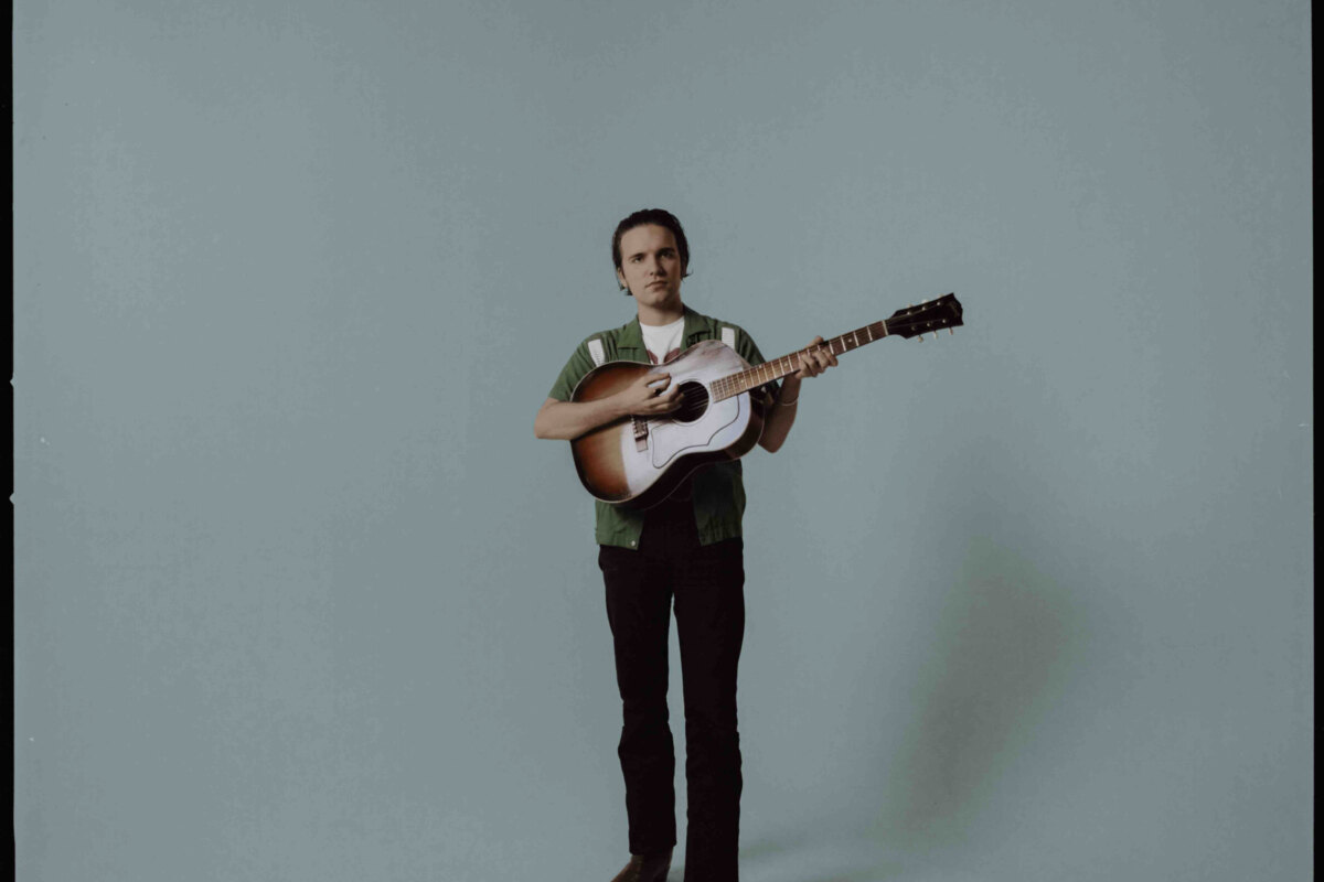 Theo Lawrence onthult met ‘The Worst In Me’ eerste single van aanstaand album ‘Sauce Piquante’