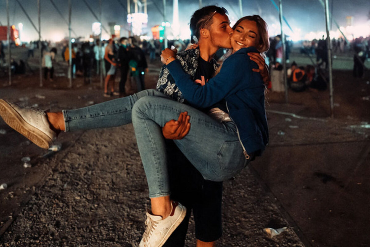 Cupido heeft Dour met zijn pijlen bestookt