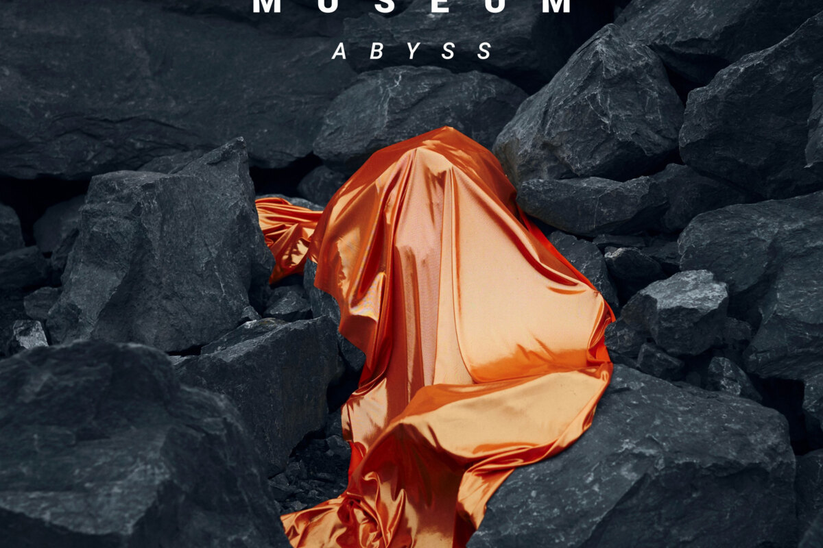 Glass Museum brengt nieuwe single en video uit