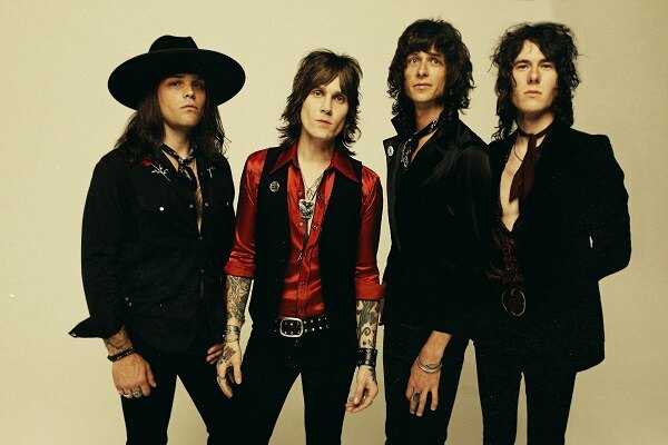 Tuk Smith & The Restless Hearts Release New Single “Lookin For Love, Ready For War”