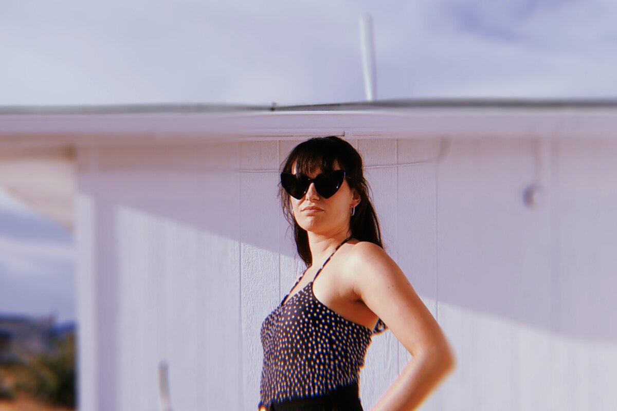 charly haze presenteert debuutsingle ‘Tanlines’