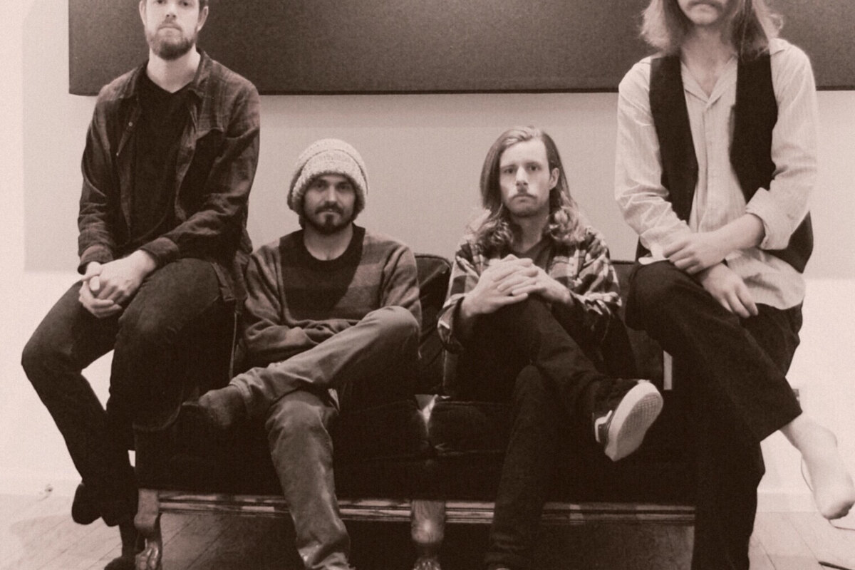 Atmospheric Visual Prog Lakeman Share Video "25,000 + Hectares"