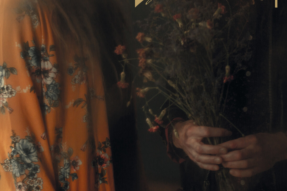 Swedish vintage rockers Lykantropi invites you to a dream-like summer night with their new single 'Summernights', release april 24th