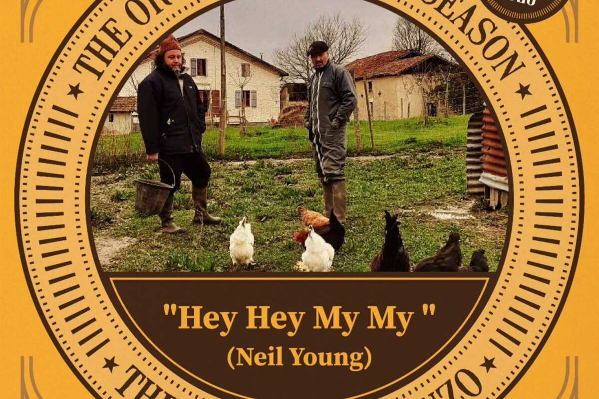 The Inspector Cluzo releasen een unplugged versie van 'Hey Hey, My My'