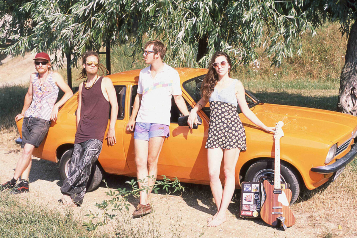 Psychedelic Folk/ Blues-Rock Quartet Releases New Album "Logos"!