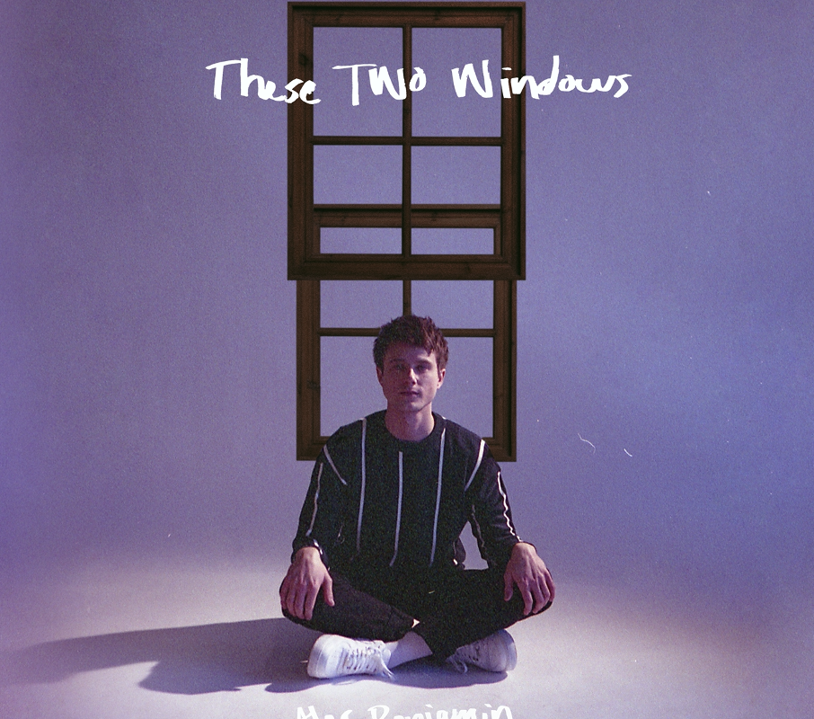 Alec Benjamin stelt voor These Two Windows