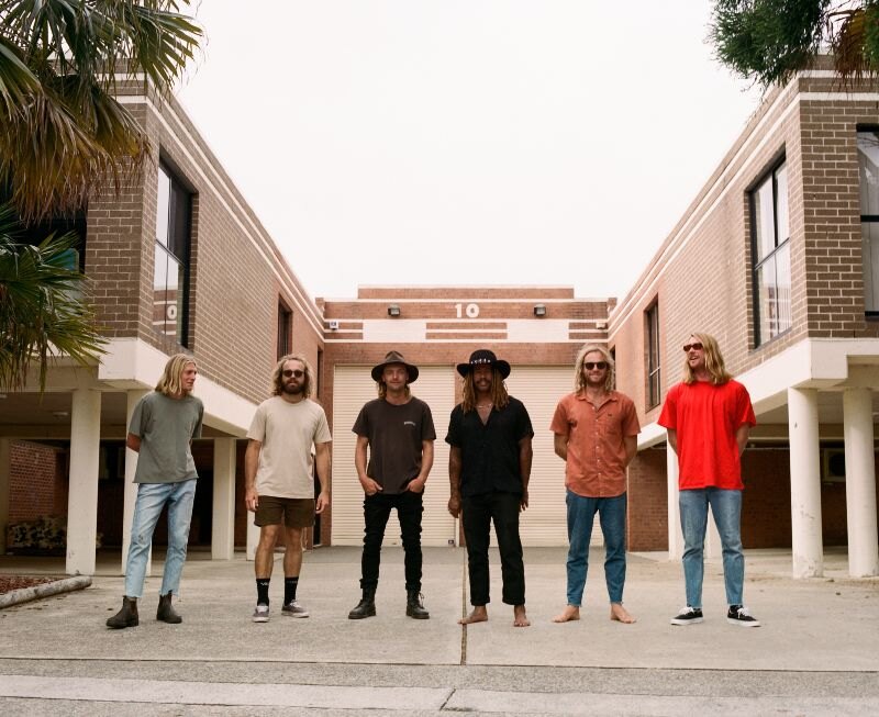 Ocean Alley share In The Studio video for new single 'Hot Chicken'