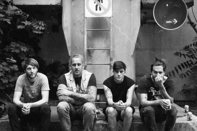 Instrumental Heavy Weights, NEÀNDER,  Stream Exclusive Live Set In Support Of Cultural Charity Campaign!