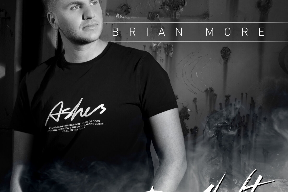 Brian More duikt met zijn hitsingle ‘In de nacht’ nu ook op in Vlaanderen!