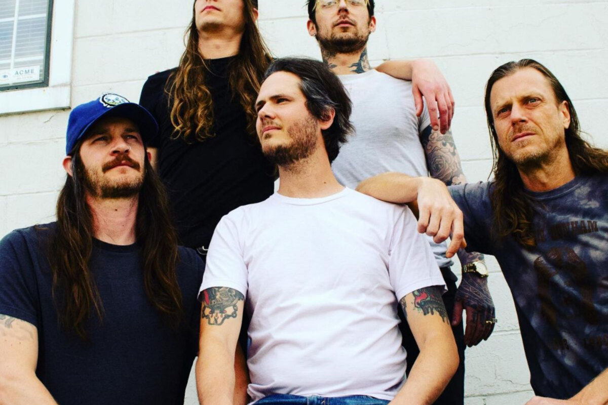 Dead Quiet let new video "Truth and Ruin" drive you insane!