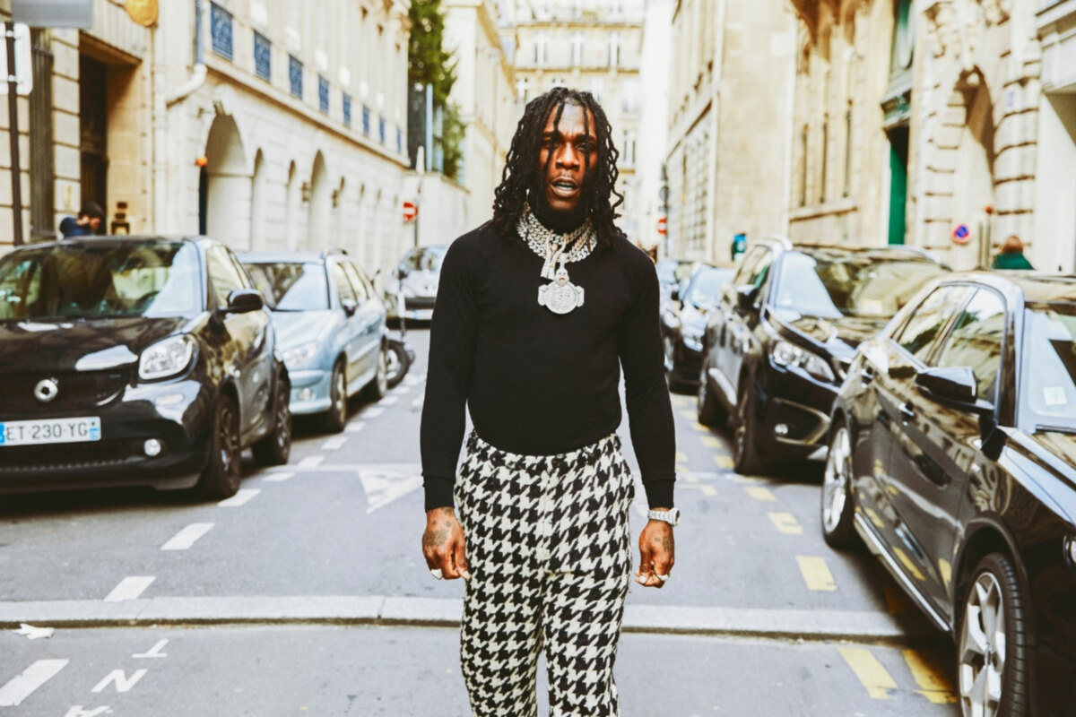 Burna Boy brengt zijn nieuwe album'Twice As Tall' uit