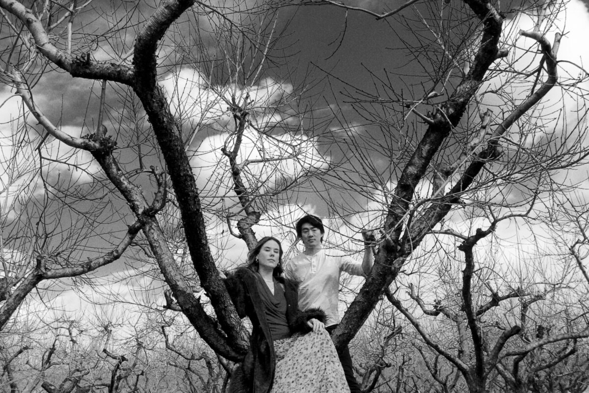 Indie Duo AFTYN Releases New Single "Sunday"
