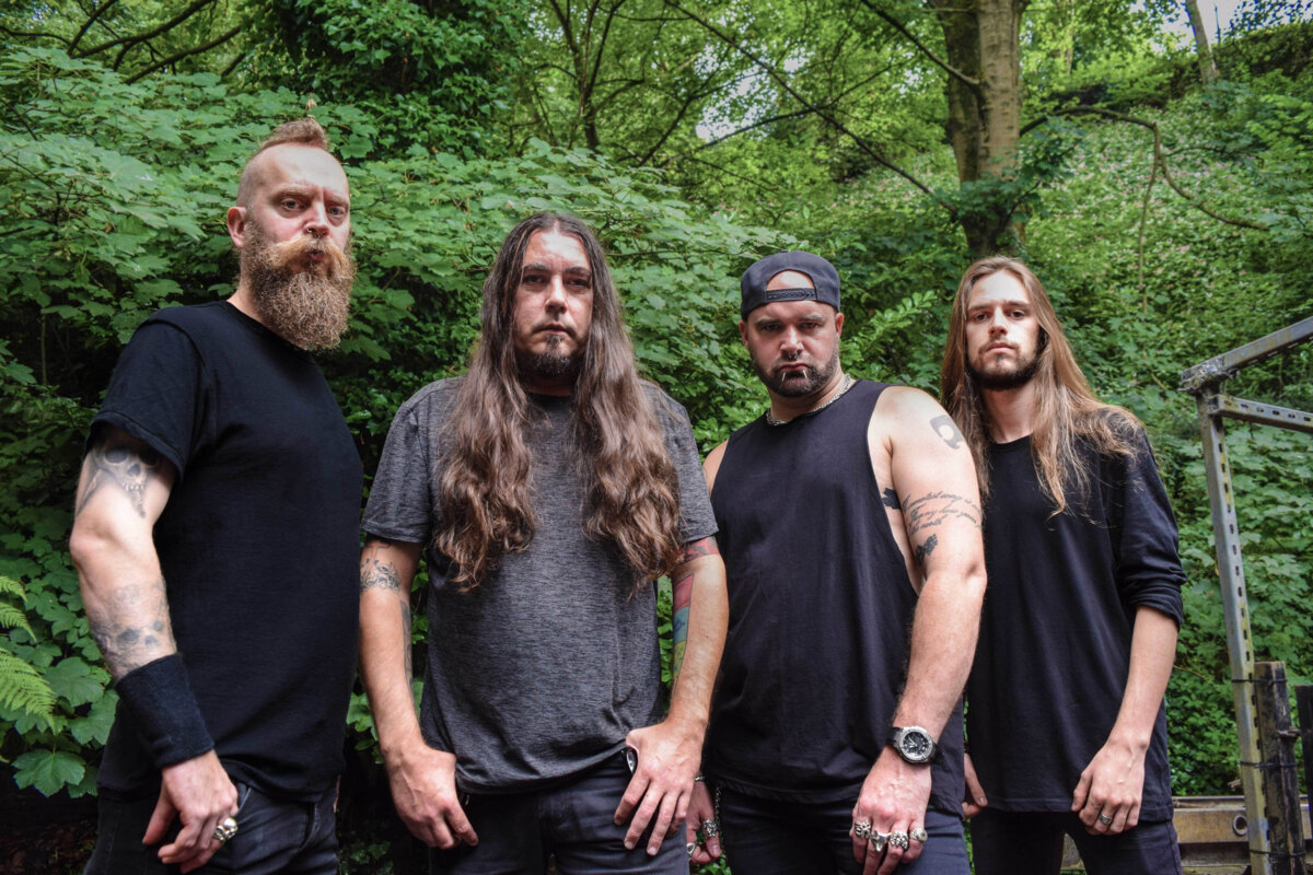 Evile Signs Official Contract with Napalm Records!