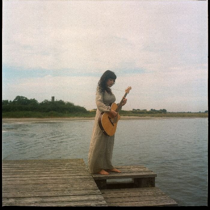 Kariti streams "Covered Mirrors" in full