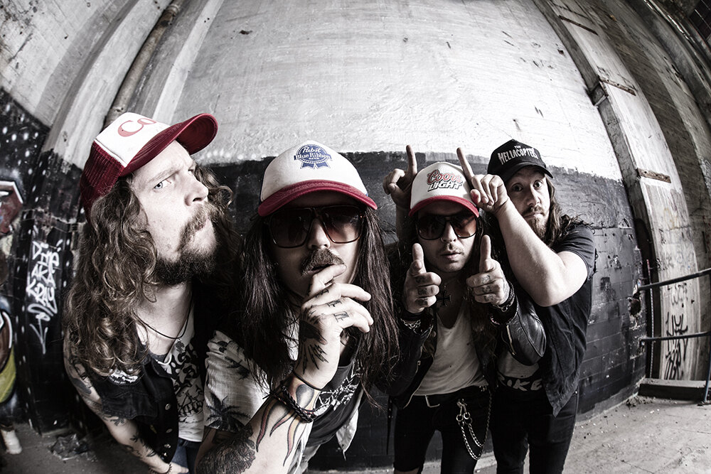 Scumbag Millionaire: 'wild wild west' video for Desperado
