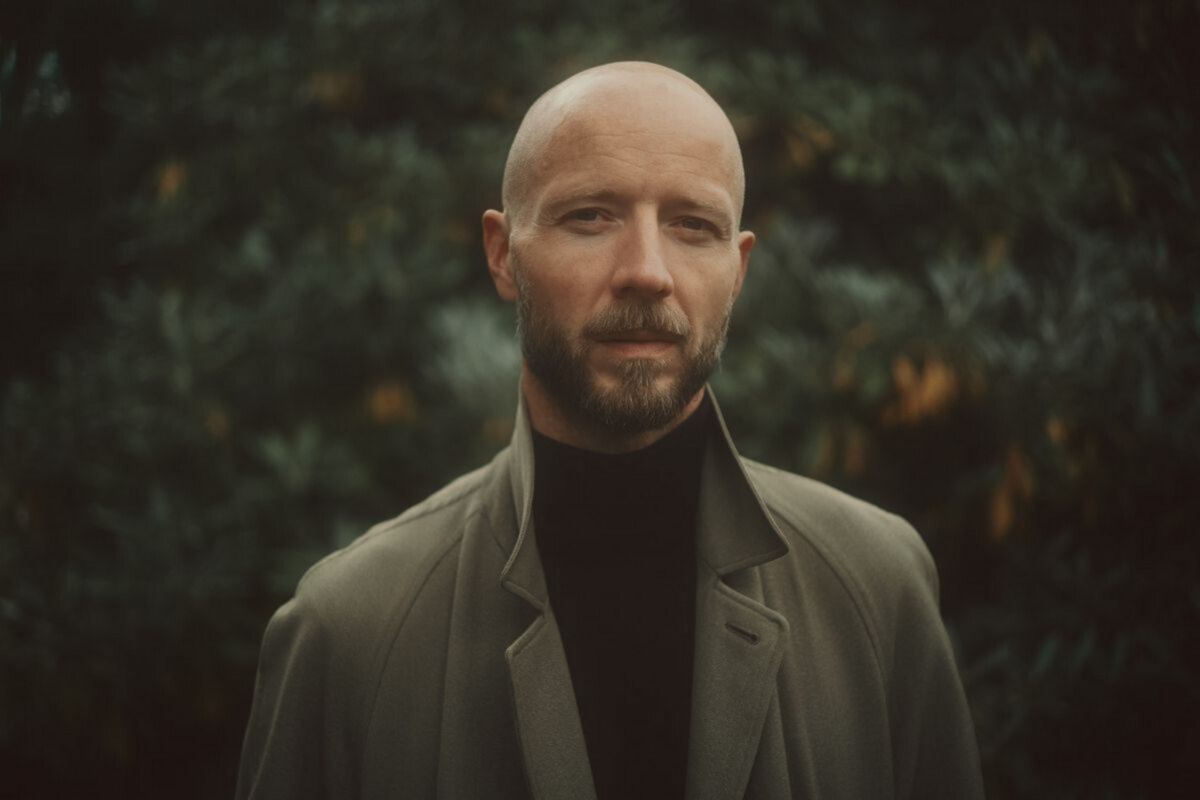 Sivert Høyem kondigt EP release ‘Roses of Neurosis’ aan, eerste single ‘Run Away’ komt uit op 30 oktober