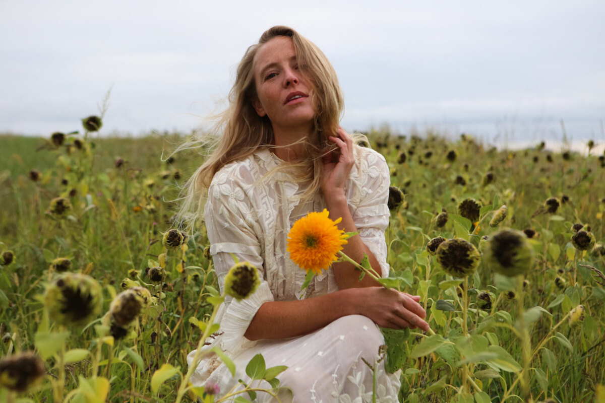 Lissie announces new EP 'Thank You To The Flowers'