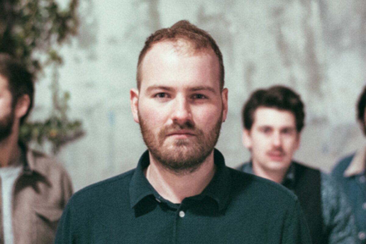 St. Solaire kondigt debuutalbum aan met single Videotape 