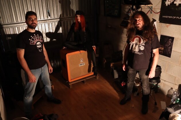 Sludge heavy weights IO sign to Argonauta Records!