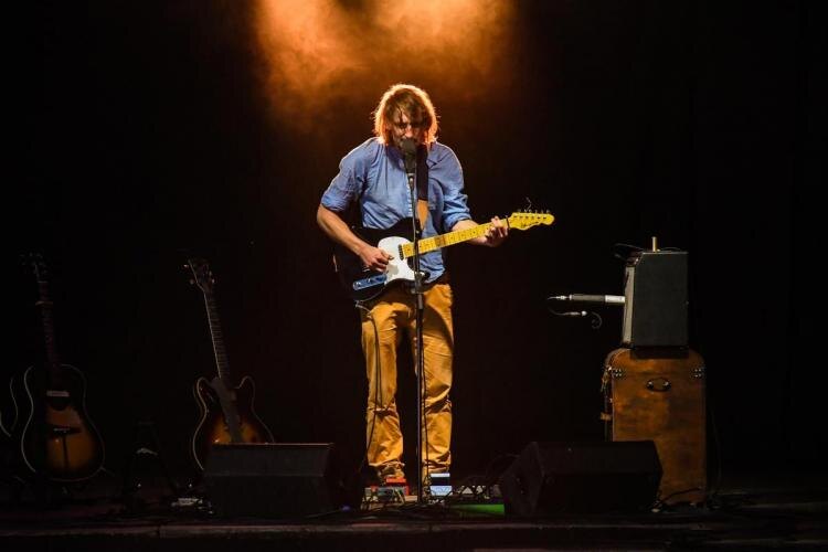 Dries is eerste artist in residence van Muziekcentrum Dranouter