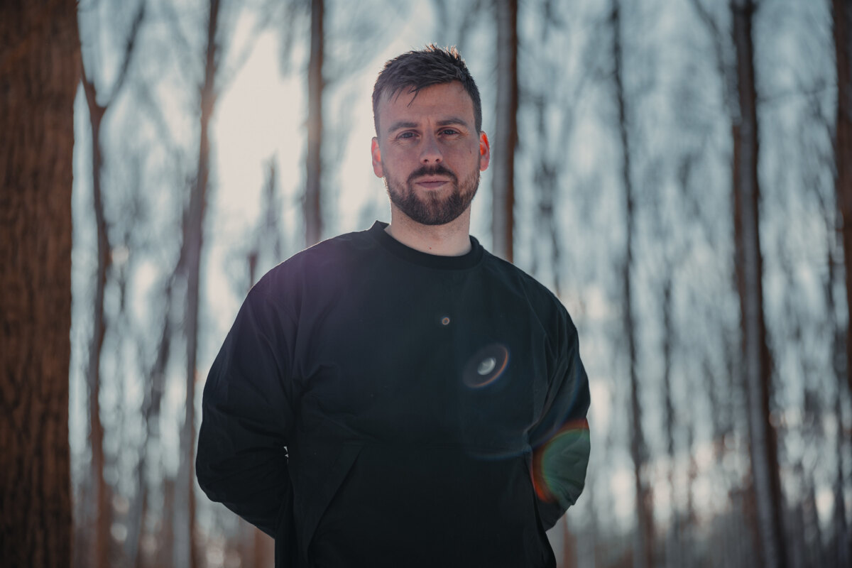 Tourist LeMC kondigt nieuw album Niemandsland aan