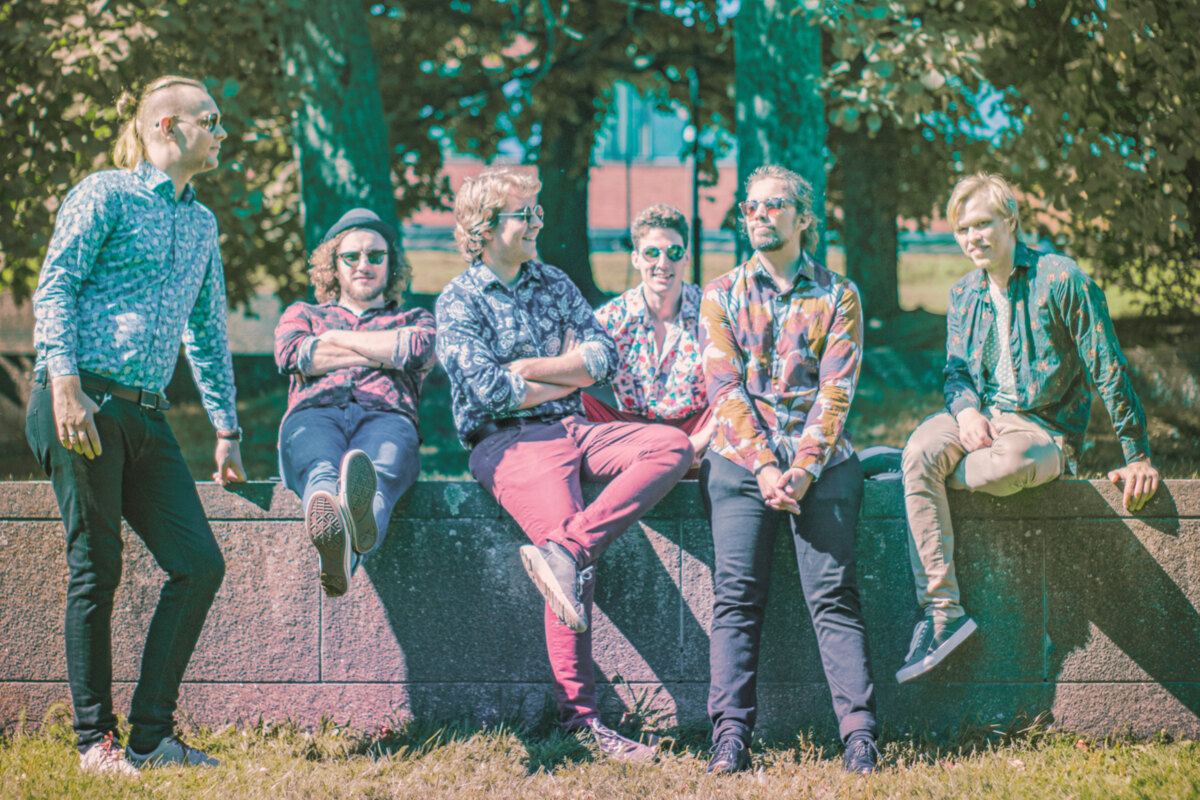 Astral Bazaar's new single combines dreamy modern indie psychedelia sounds to classic progressive rock