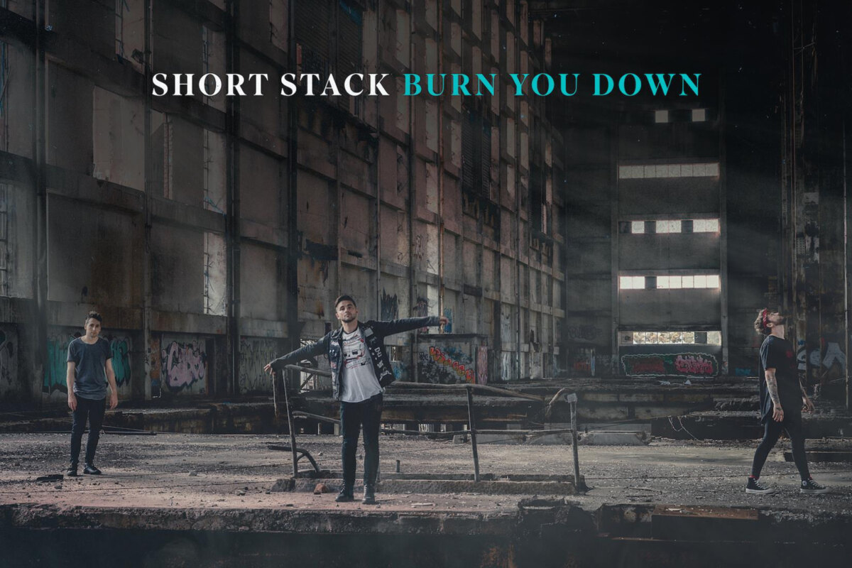 Short Stack Sign To Unfd