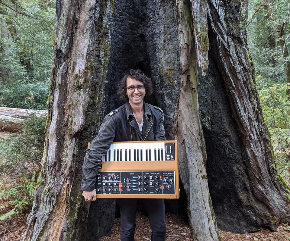 Francis Roberts releases cover video of Haunt's "Frozen In Time"