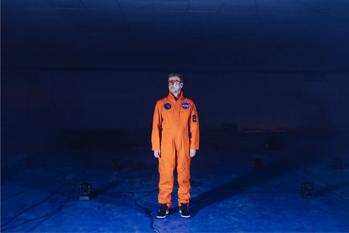 Hello Cosmos are back with a brand new single: “From The Ground Up”. Released on all services today,