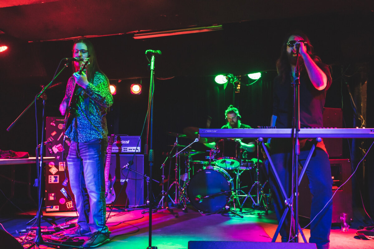 Alpha Bootis release "Jump to Alpha Bootis" song