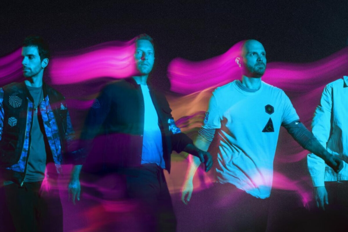 Coldplay kondigt nieuwe single 'Higher Power' aan