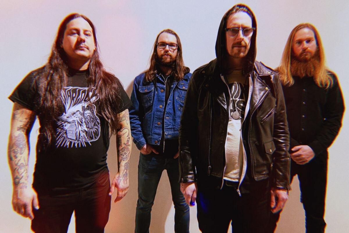 Mother Iron Horse sign to Ripple Music!