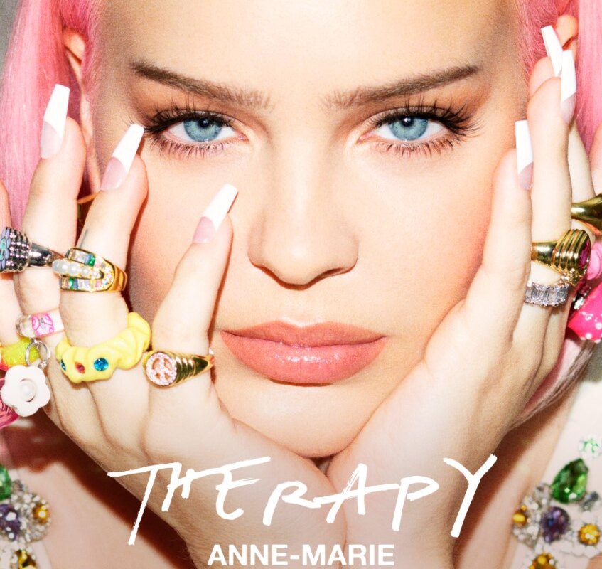 Anne-Marie brengt single met Niall Horan uit en kondigt nieuw album aan