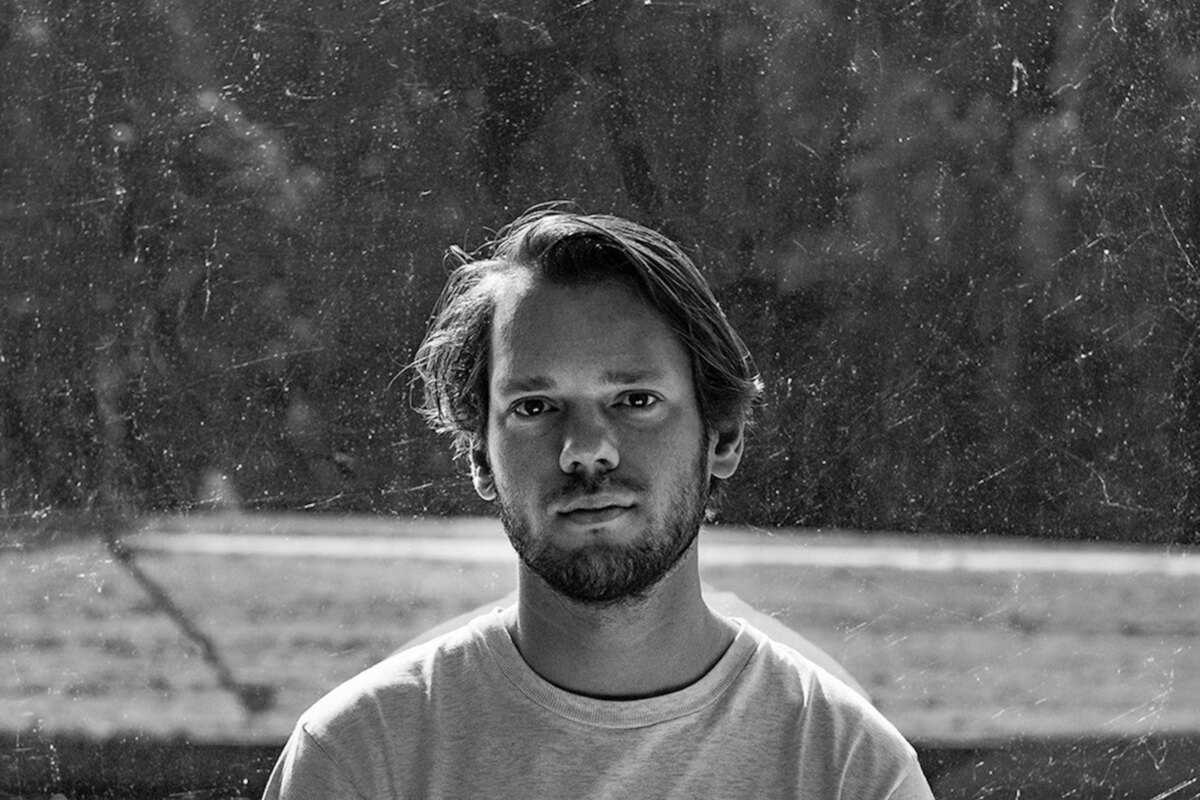 Matteo Myderwyk tekent als eerste Nederlandse pianist bij Warner Classics
