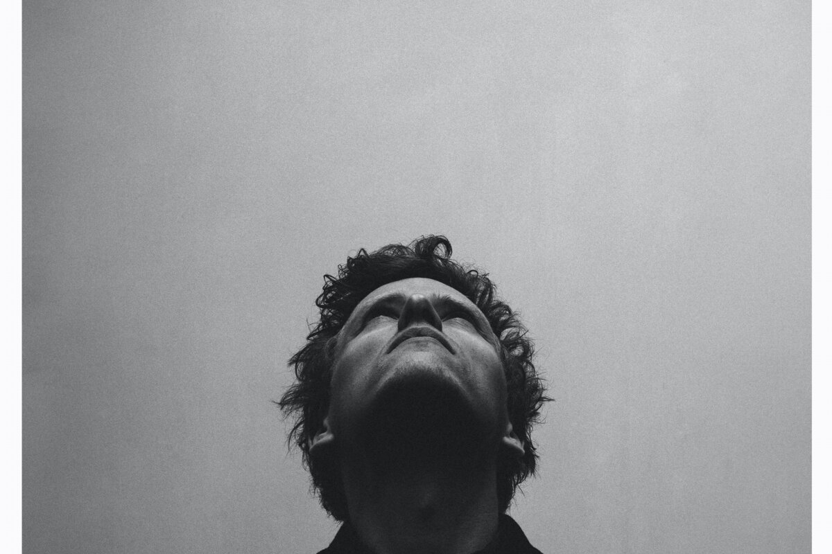 Douglas Firs stelt nieuwe single ‘Delighted’ voor