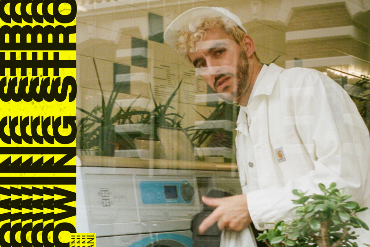 "Growing Strong" is the debut of Radio Trapani - The single’s video is a synth pop dream