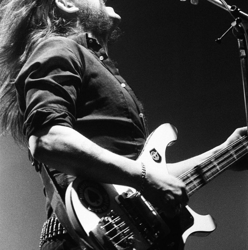 Motörhead reveal previously unreleased version of 'Stay Clean'