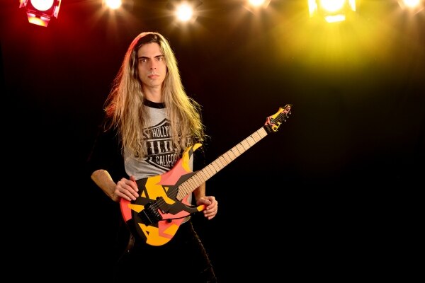 Alex Meister shares new single “Hard To Say Goodbye” with videoclip