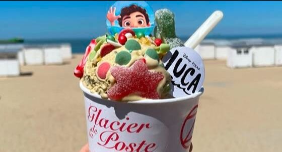 Bezoek dit weekend Luca's Sea Monster Bar in Knokke en tover je gelato om tot een zeemonster!