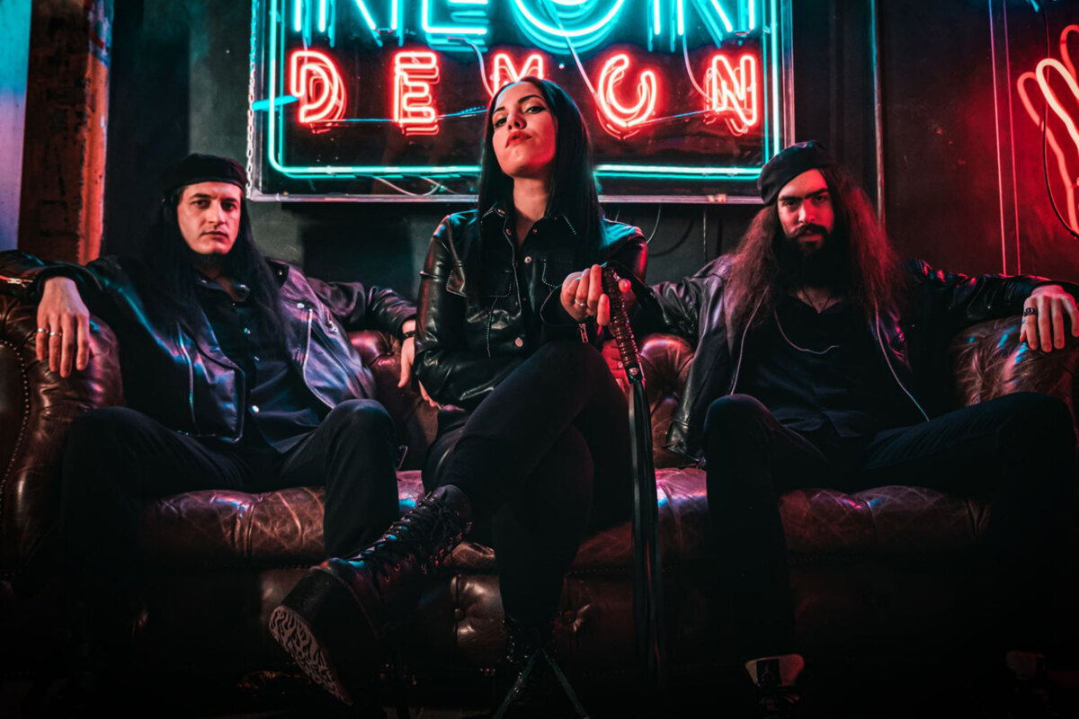 In Veil to release "Lunatic" EP