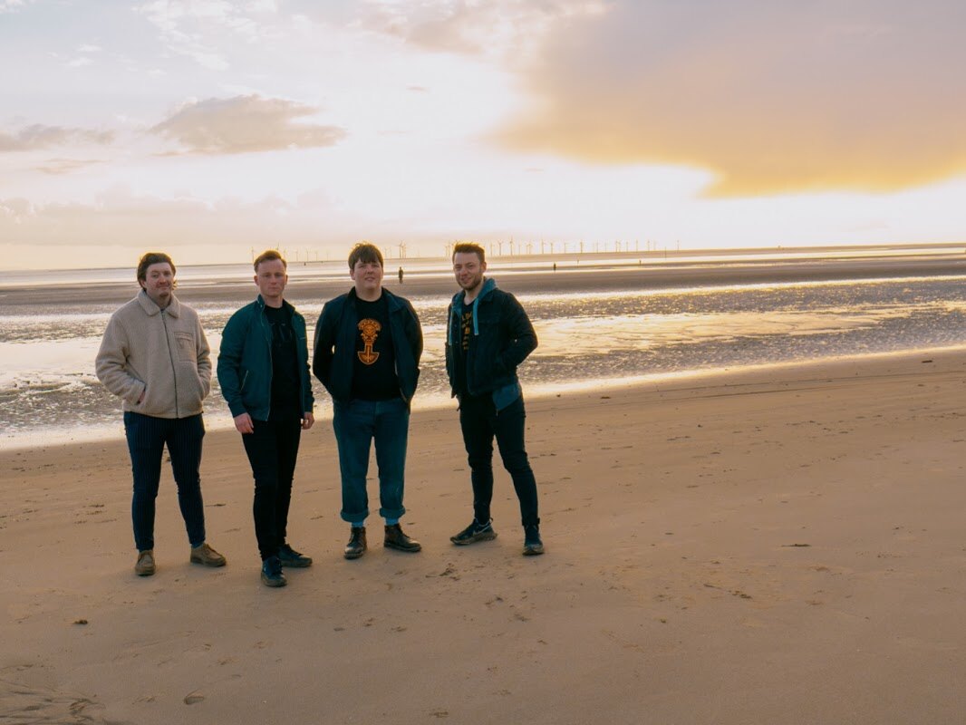 Screentalk: Hit the beach in 'Mountain Soda' Video - Watch"