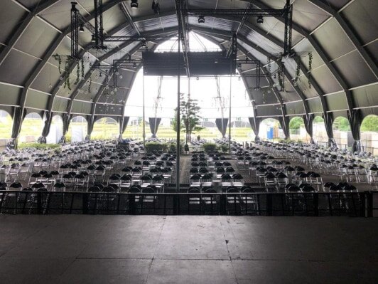 Cristal Open Air opent zomerprogrammatie in stijl en coronaproof met Ozark Henry en Niklas Paschburg