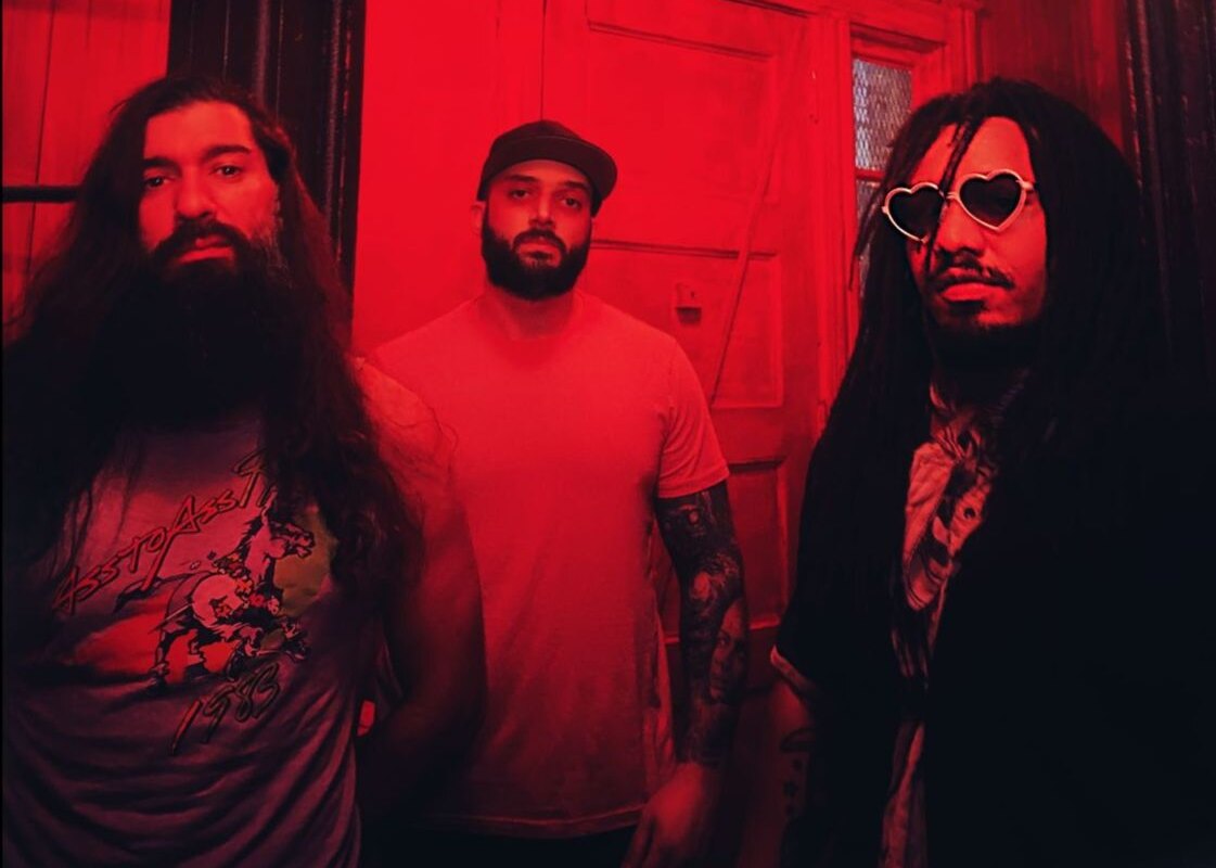 Somnuri watch sludgy new video "Nefarious Wave"